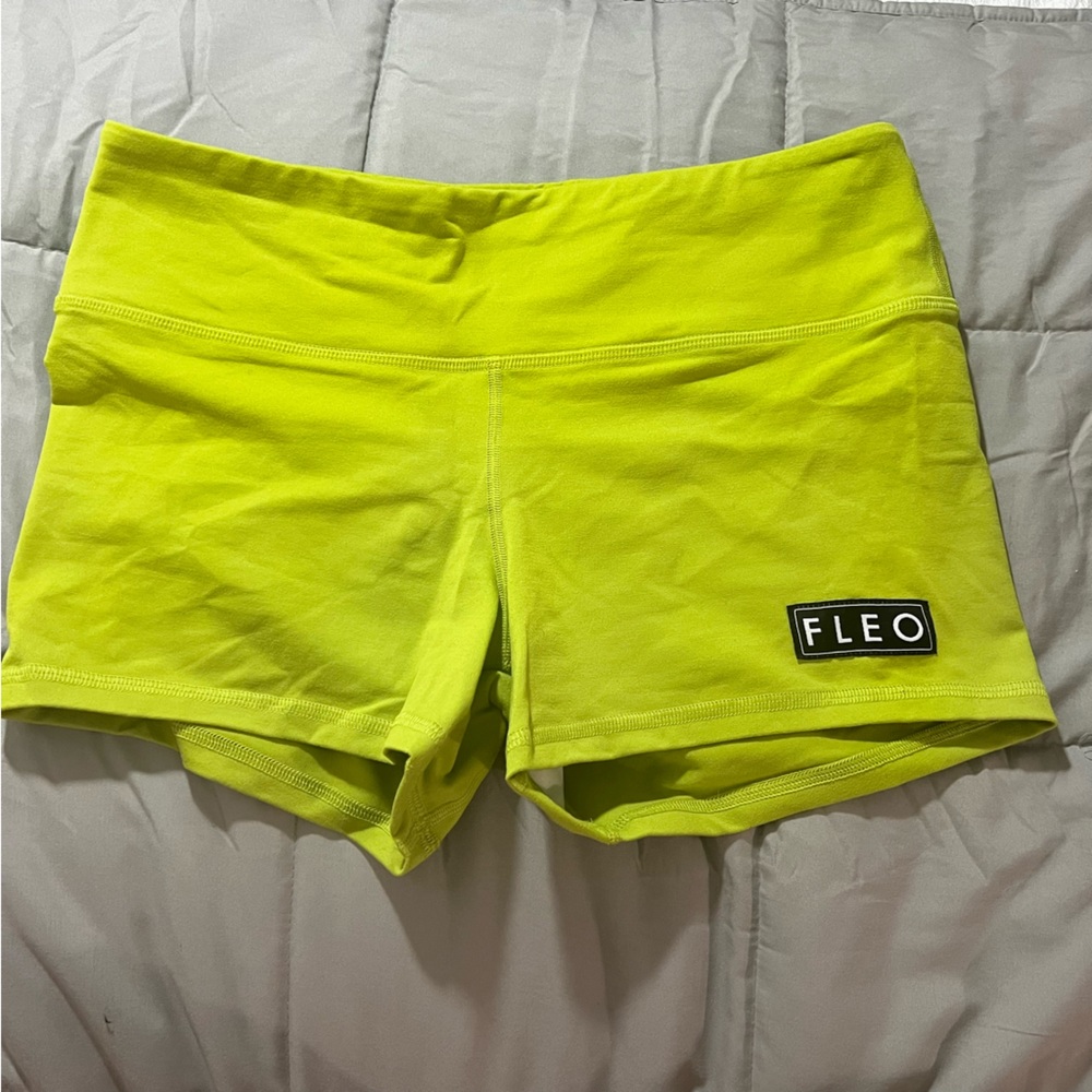 FLEO CROSSFIT WORKOUT SHORTS LARGE